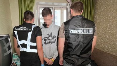 Обіцяв вивезти 12 родин з окупації: судитимуть 24-річного шахрая