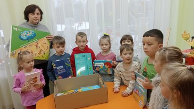 Дитячі бокси від ЮНІСЕФ передали в дитсадки на Волині