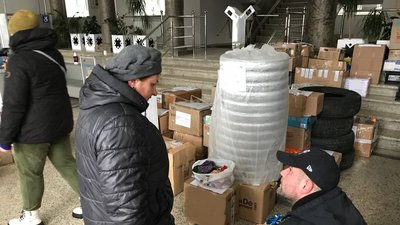 Громада Тернопільщини передала допомогу військовослужбовцям ЗСУ