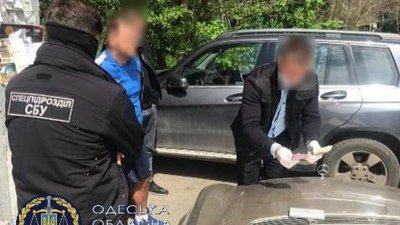 Керівника одеської спортшколи, якого затримали на хабарі, судитимуть Керівника одеської спортшколи, якого затримали на хабарі, судитимуть