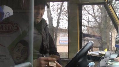 На скільки і чому має здорожчати проїзд у міському транспорті в Прилуках