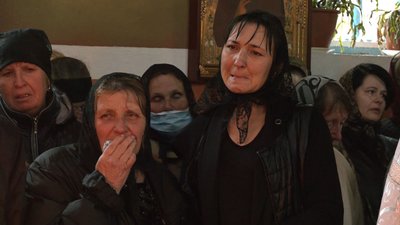 Прощання зі старшим лейтенантом Олегом Козаченком Прощання зі старшим лейтенантом Олегом Козаченком