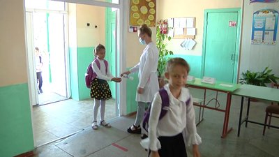 Як в умовах карантину проходить навчання в Чулаківській школі на Херсонщині Як в умовах карантину проходить навчання в Чулаківській школі на Херсонщині