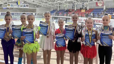 Сум'янки здобули медалі кременчуцького турніру з фігурного катання Сум'янки здобули медалі кременчуцького турніру з фігурного катання