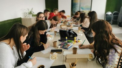 Понад 700 громадян отримали психологічну допомогу в рамках проєкту СпівДія Хаб