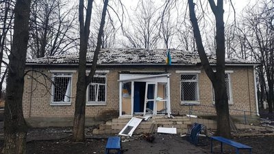 Одна людина загинула, ще одна — поранена внаслідок обстрілів Донеччини
