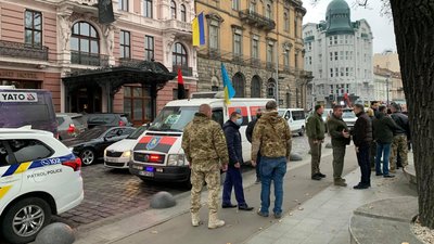 У Львові попрощалися з воїном Олегом Свинариком, який загинув на Сході