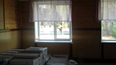 Громадські активісти прикарпатського села проти дитсадка у клубі Громадські активісти прикарпатського села проти дитсадка у клубі