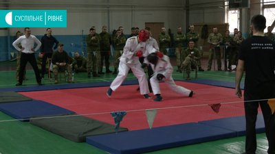 Змагання з рукопашного бою відкрили Спартакіаду серед військових у Рівному