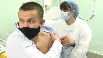 На Житомирщині вакцинують від коронавірусу жителів, котрі зареєструвалися через портал "Дія" На Житомирщині вакцинують від коронавірусу жителів, котрі зареєструвалися через портал "Дія"