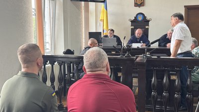 Суд, обвинувачені Анатолій Чорней, Віктор Байдужа, справа про катування, Франківськ