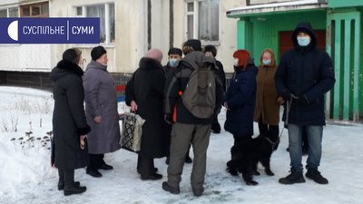 У Сумській багатоповерхівці відключили ліфти через надто низький тариф У Сумській багатоповерхівці відключили ліфти через надто низький тариф
