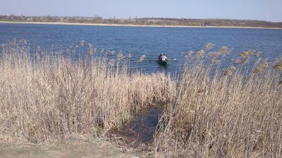 У Кіровоградській області рятувальники витягли зі ставка тіло чоловіка
