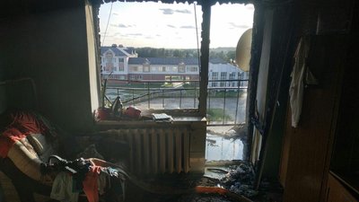 Рівненщина: загорівся балкон на останньому поверсі, експерти з'ясовують причину