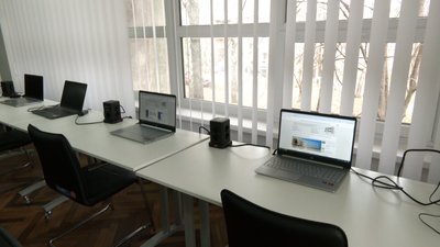 Облаштована робоча зона Облаштована робоча зона