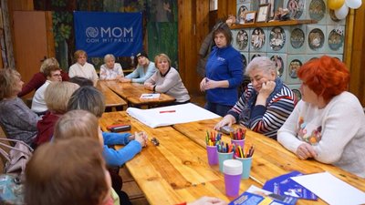 У Вінниці проводять творчі заняття для переселенців У Вінниці проводять творчі заняття для переселенців