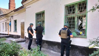 Російські військові обстріляли Кривий Ріг касетними боєприпасами: вибухотехніки розміновують територію