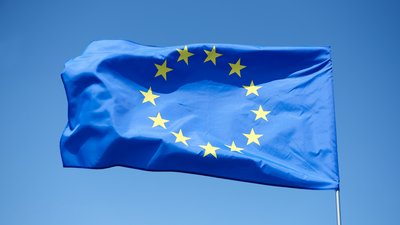 ЄС на пів року продовжив економічні санкції проти РФ