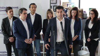 У Болгарії на дострокових виборах перемагає нова опозиційна партія