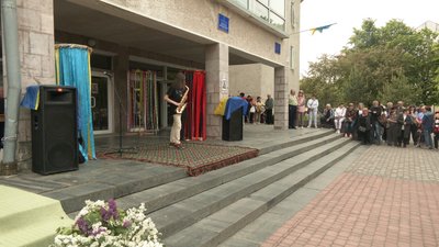 На підтримку ЗСУ. 14-річний саксофоніст з Генічеська розпочав на Івано-Франківщині благодійний тур На підтримку ЗСУ. 14-річний саксофоніст з Генічеська розпочав на Івано-Франківщині благодійний тур