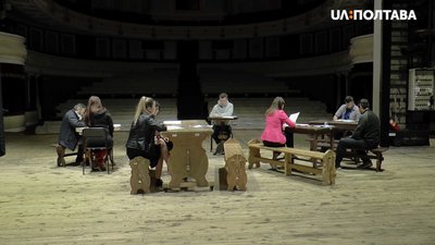 Актори театру на репетиції