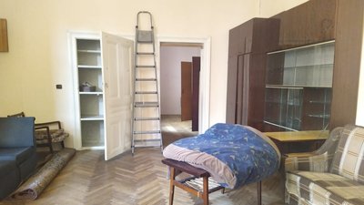 Квартиру, яку викупили для музею Соломії Крушельницької Квартиру, яку викупили для музею Соломії Крушельницької