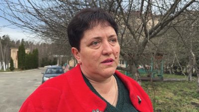 З прикордонної Семенівки, що на Чернігівщині, евакуювали маломобільних підопічних терцентру соціального обслуговування З прикордонної Семенівки, що на Чернігівщині, евакуювали маломобільних підопічних терцентру соціального обслуговування