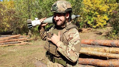 Володимир на бойовій позиції Володимир на бойовій позиції