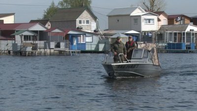 Попереджають про небезпеку на воді: черкаські рятувальники патрулюють Дніпро Попереджають про небезпеку на воді: черкаські рятувальники патрулюють Дніпро