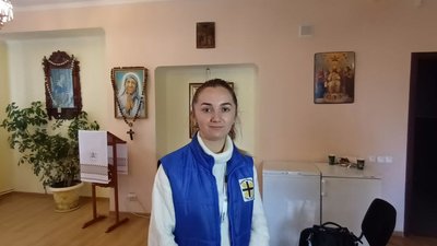 Усім серцем хотів приїхати в Україну: в Тернополі волонтерить 59-річний чоловік з Китаю Усім серцем хотів приїхати в Україну: в Тернополі волонтерить 59-річний чоловік з Китаю