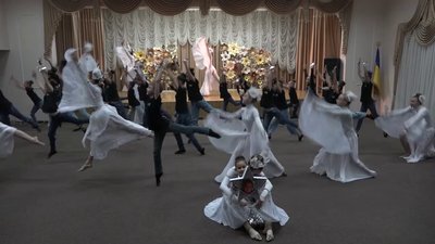"Танцюй заради життя": на Херсонщині проходить челендж, щоб допомогти Марії Сахно