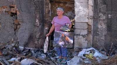 "Враження, що знімаюсь у фільмі жахів". Жителька Одещини вижила після ракетного удару по її будинку. ВІДЕО "Враження, що знімаюсь у фільмі жахів". Жителька Одещини вижила після ракетного удару по її будинку. ВІДЕО