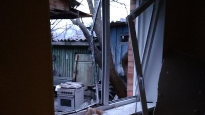 Власниці пошкодженого снарядом житла у Сумах відмовляють у компенсації витрачених на ремонт коштів Власниці пошкодженого снарядом житла у Сумах відмовляють у компенсації витрачених на ремонт коштів