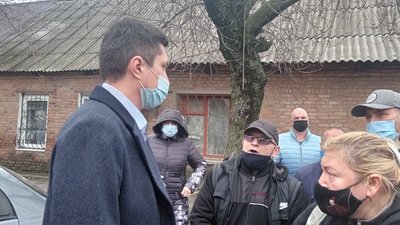 У Запоріжжі працівники ринку Анголенка перекрили дорогу У Запоріжжі працівники ринку Анголенка перекрили дорогу