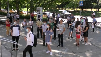 ЗНО 2020. Як у Херсоні проходило перше тестування основної сесії ЗНО 2020. Як у Херсоні проходило перше тестування основної сесії