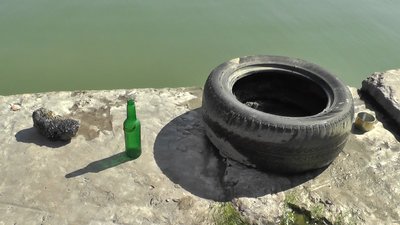 Рятувальники чистять акваторію Азовського моря