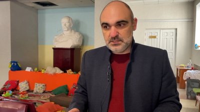 Можна зігрітися, підзарядити телефони, скористатися інтернетом: у Прилуках облаштували сім "Пунктів незламності" Можна зігрітися, підзарядити телефони, скористатися інтернетом: у Прилуках облаштували сім "Пунктів незламності"