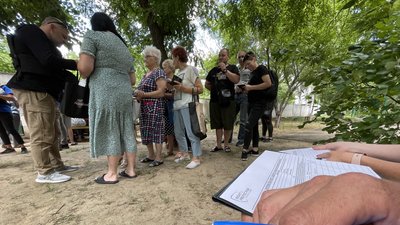 Підтримка та допомога. Миколаївські юристи в складі гуманітарної місії побували на Херсонщині Підтримка та допомога. Миколаївські юристи в складі гуманітарної місії побували на Херсонщині