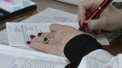 Заступницю головної бухгалтерки полтавської поліклініки підозрюють у розтраті 3 мільйонів
