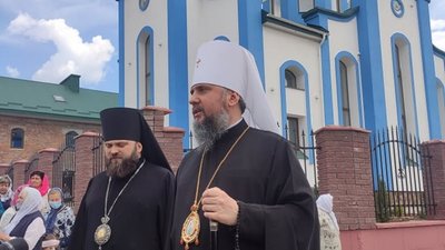 У Хмельницькому відкрили новозбудований храм. Першу літургію провів предстоятель ПЦУ Епіфаній