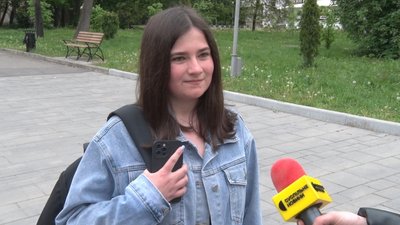 Тернопільські парки кроплять від кліщів Тернопільські парки кроплять від кліщів