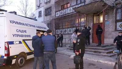 В Миколаєві виявили тіло жінки з вогнепальним пораненням. Поліція розпочала розслідування