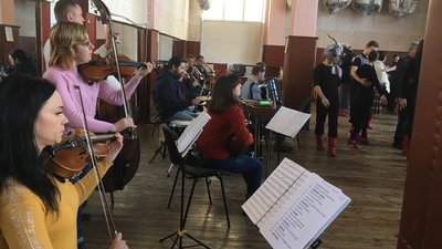 Артисти Волинського народного хору готують нову різдвяно-новорічну програму