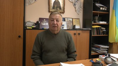 Рідкісна порода сосна парк "Святі гори" Святогірськ Донецька область Рідкісна порода сосна парк "Святі гори" Святогірськ Донецька область