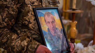 На Закарпатті попрощалися із полеглим на війні Віктором Іньшином На Закарпатті попрощалися із полеглим на війні Віктором Іньшином