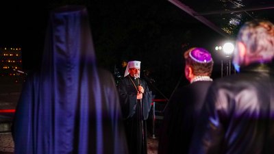 У Києві в пам'ять жертв Бабиного Яру пройшла міжрелігійна молитва У Києві в пам'ять жертв Бабиного Яру пройшла міжрелігійна молитва