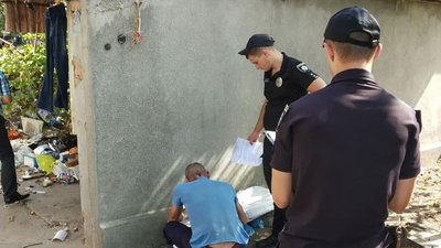 Подвійне вбивство розкрили миколаївські поліцейські Подвійне вбивство розкрили миколаївські поліцейські