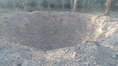 Армія РФ скинула дві авіабомби на Херсон. Поранена жінка