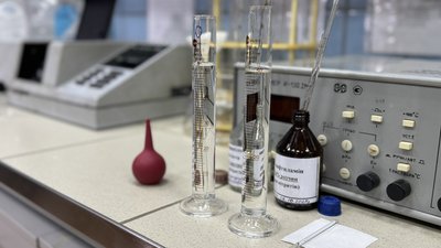 Цвітіння води, стоки та дрейфуючі міни: екологія Чорного моря очима експертів Цвітіння води, стоки та дрейфуючі міни: екологія Чорного моря очима експертів