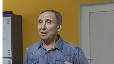 "Авангард" працює: у Житомирі поки не реконструюватимуть чашу плавального басейну